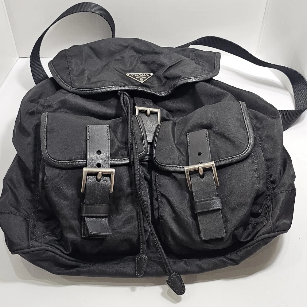 Prada Vela Sport Nero Backpack BZ001 with Autehticity Card/Retail Tag & Dust Bag - Picture 2 of 16
